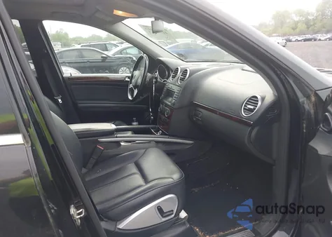 2010 Mercedes-Benz Gl 450 4Matic z USA, uszkodzony, nr VIN 4JGBF7BE5AA605373